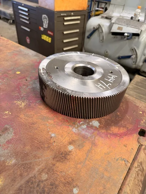 Alternate view of the gear face and center bore.